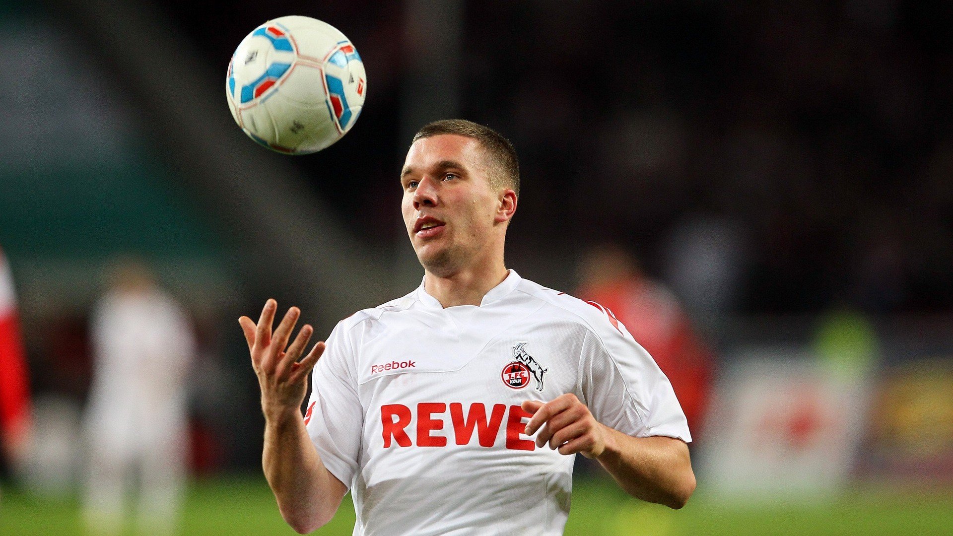 国足帅位讨论，本土教练优势明显，国足有名的教练